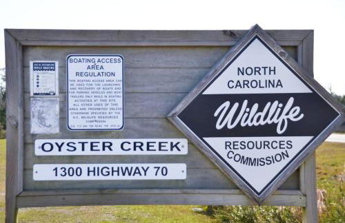 3BR Waterfront Home Fishing Boating Views - Foto 22