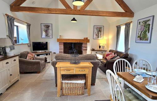 Beautiful Views Historic 16th Cent Barn Conversion - Pass the Keys - Foto 16