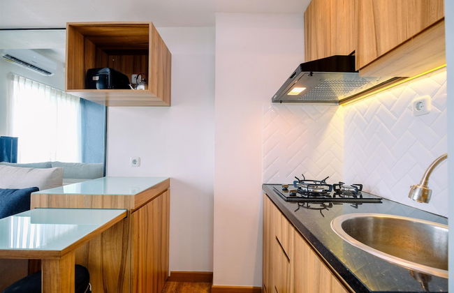 Best Homey and Comfort 2BR at Podomoro Golf View Apartment - Photo 10