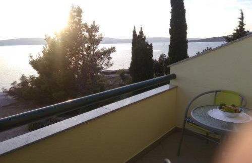 Apartment Matea - 20m from the beach - Foto 7