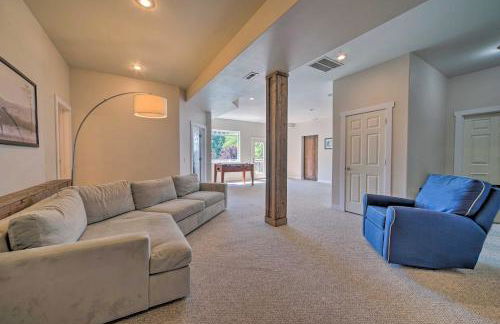 Spacious Lake Stevens Home with Fire Pit, Patio - Foto 27