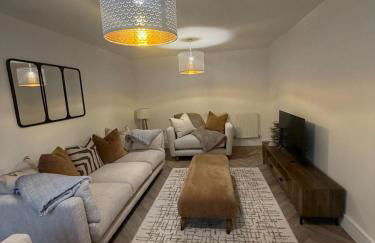 Luxury Contractor 4 Bed Home Sleeps 8 Cardiff Airport Parking - Foto 10
