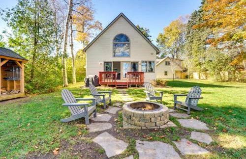 Lake Huron Vacation Rental w/ Private Beach! - Photo 1