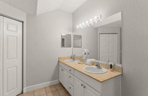 Family 3BR near Disney -4102 - Foto 19