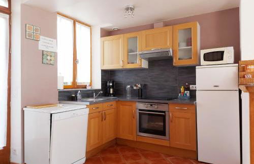 Parfait pour les amoureux de la nature: maison 2 chambres avec jardin, proche forêt et château - FR-1-581-74 - Foto 3