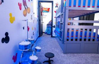 10 Mins to Disney - New luxury furniture - 16 guests - Foto 64