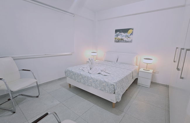 145 NIC - Stay Historia Apartment - Photo 14