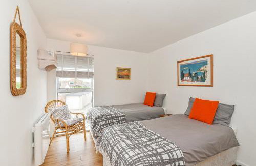 Beach View - East Wittering - Photo 13