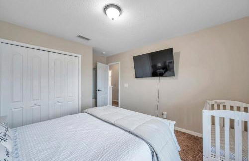 Beautiful home with a huge pool! - Foto 45