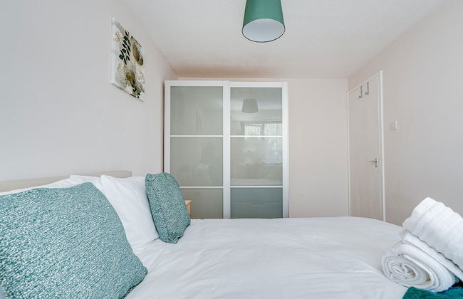 Canadawater-2bedroom-1bathroom-wifi-free Parking - Photo 7