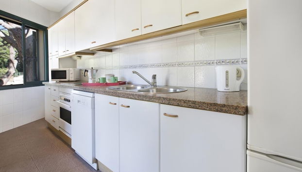 Ana 1 in Llafranc With 3 Bedrooms and 2 Bathrooms - Foto 5, Habitación