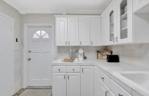 Magnificent Pool House in the Heart of Tampa - Sleeps 10 - Foto 18