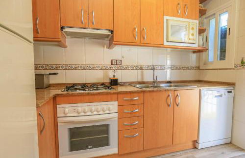 LITORAL COSTA DORADA - VILLA LAURA Only families - Photo 14