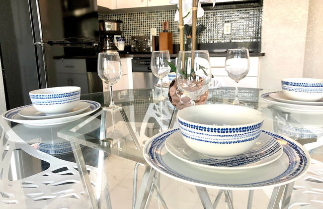 1305u- Volcano Bay, Pool Balcony View 2 Bedroom Suites - Foto 9