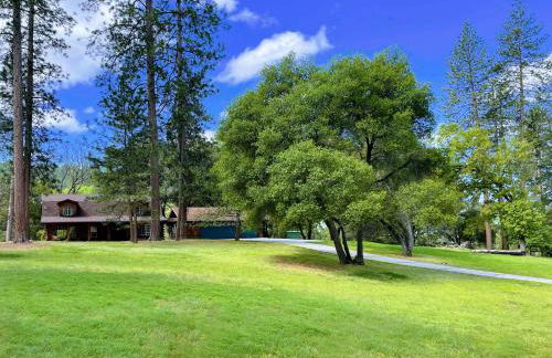 Log Cabin w/ pool, spa, game room, sleeps 20 - Foto 11