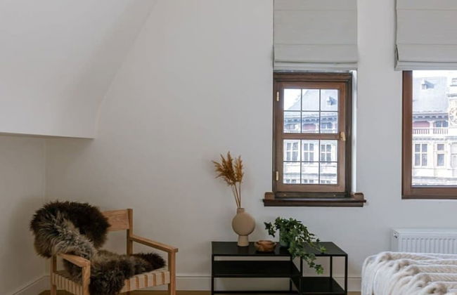 Modern Apartment on top Location in Antwerp - Photo 32