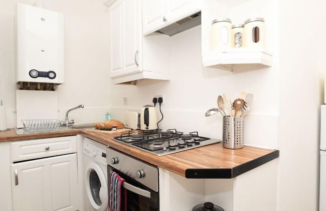 One Bedroom Apartment by Klass Living Serviced Accommodation Bellshill - Cosy Apartment with WIFI and Parking - Foto 8