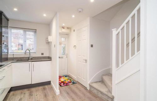 2 bedroom house with parking in Borehamwood - Foto 14