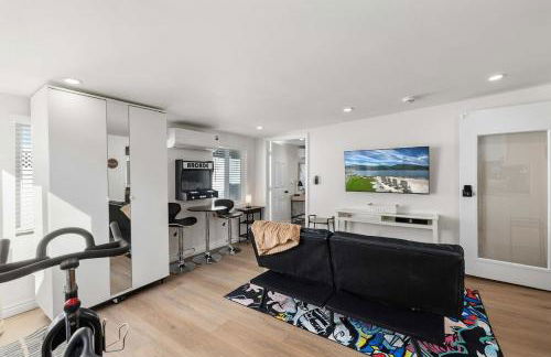 1BR 1BA Kitchenette, Arcade, Patio BBQ, Fire Pit - Foto 8