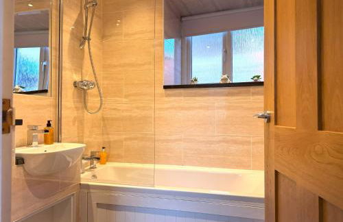 8 Crickhowell Cottages, Standard St, Central Crickhowell - Photo 29