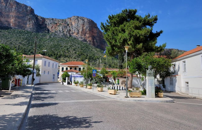 Byzantinon Hotel - Photo 33