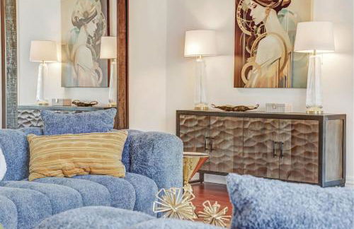 Solara: Waterfront Estate, Pool, Dock, Private Guest Suite - Foto 11