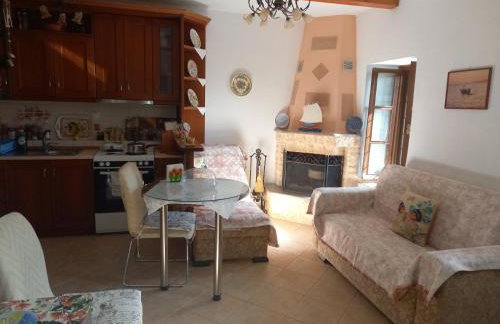 ΠΗΛΙΟ- ΤΟ ΕΞΟΧΙΚΟ ΤΗΣ ΑΝΝΑΣ- ΑΦΗΣΣΟΣ - Photo 6