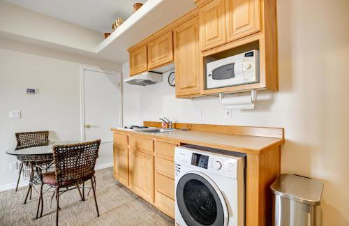 Golf Course Views and Private Deck Mesquite Condo! - Foto 12