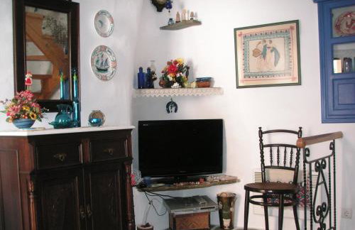 3-level doll house in Kea Ioulida/Chora, Cyclades - Foto 9