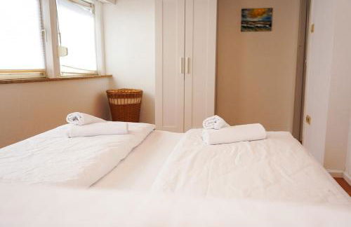 Gemütliches Haus mit großem traumhaften Garten - Foto 17