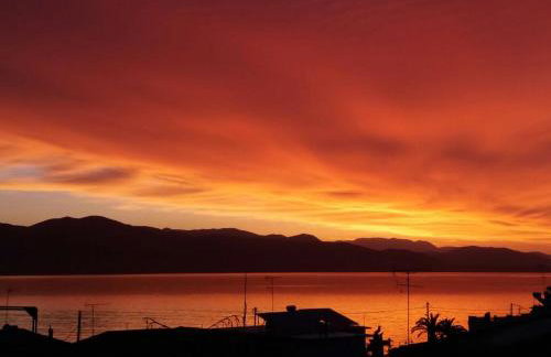 Σελιανίτικα, διαμέρισμα με θέα -50μ από τη θάλασσα - Foto 29