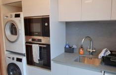 London Luxury 3 bedroom large apartment, aircon, free parking, station 4 mins walk - Foto 11