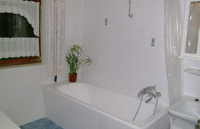 Cozy Holiday Home in Feldwies near Ski Area - Photo 11