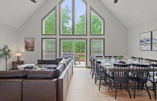 Twin Chalet - 6 BDs Hot Tub Game Area and more - Foto 13