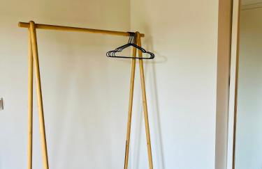 b e d & a g e d e s i g n -large- wunderschönes Zimmer mit Bad - Rechnungserstellung für Geschäftsreisende & Firmen - Foto 14