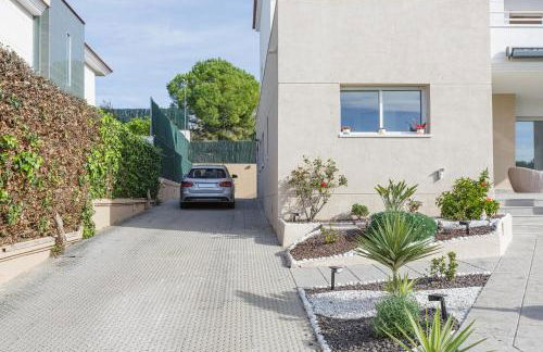 Fantástica casa en alquiler con piscina en Vilanova i la Geltrú - Foto 53