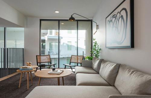 Poolside Luxury 1BR w Private Patio - Photo 55