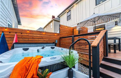 Artisan Oasis-hot Tub Fire Pit 8bd Whole House - Photo 4