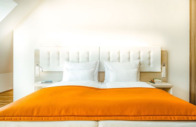 Oliver Apartments - Photo 18