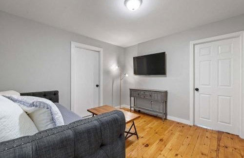 Post & Beam - SHARED 4 Bedroom 1 Bath Home On Pond - Shared 4 Bedrooms Available - Foto 27