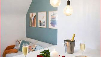 Appartement calme et raffiné en hypercentre dans une résidence historique parking - Foto 2