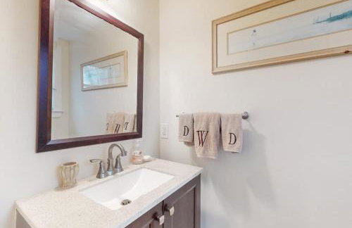 Elegant Coastal Cottage - Foto 13