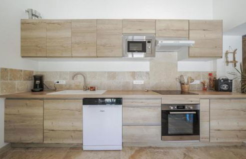 1 Bedroom Gorgeous Home In Auriol - Foto 7