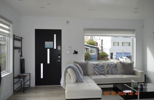 Dimond Abode Vacation Rental, Oakland California Dimond District - Photo 55