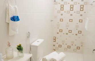 Studio à 400m mar,cozinha completa, wi-fi 95mbs ideal para casais - Foto 18