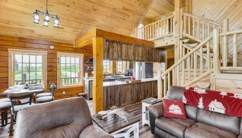 Peaceful Wyoming Cabin with Spacious Deck and Wet Bar! - Foto 3