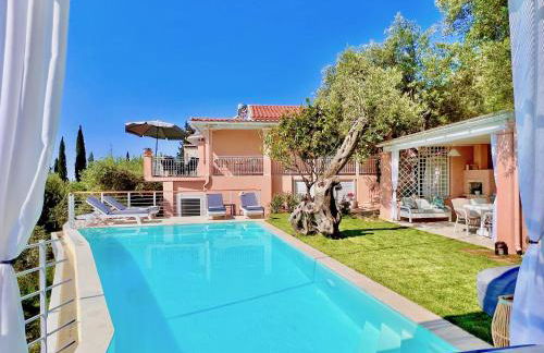 Villa Evmaria with private swimming pool - Photo 1