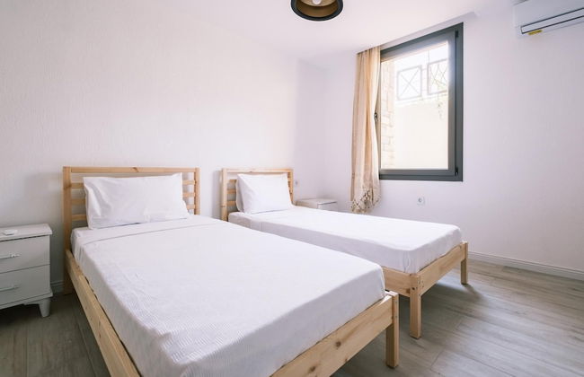 Comfy Flat w Patio 3 min to Beach in Bodrum - Foto 10