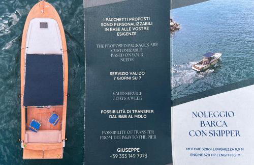 La cartolina di Napoli free parking for small cars only - Foto 3