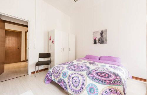 M&F Apartaments Gran Via - Photo 22